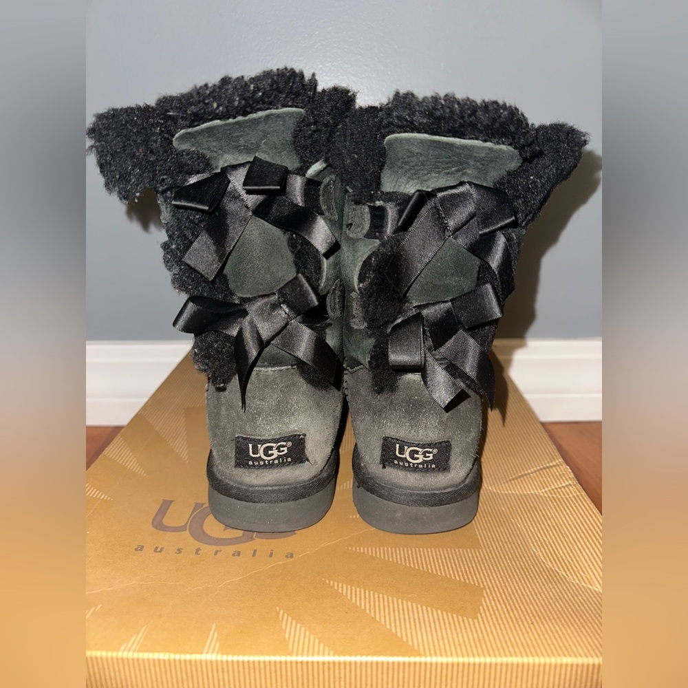 UGG Women’s Bailey Bow II